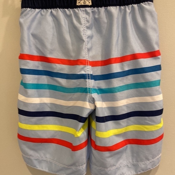 Gap - boys swim trunks.  Set of 3!! Size Medium - Picture 10 of 15